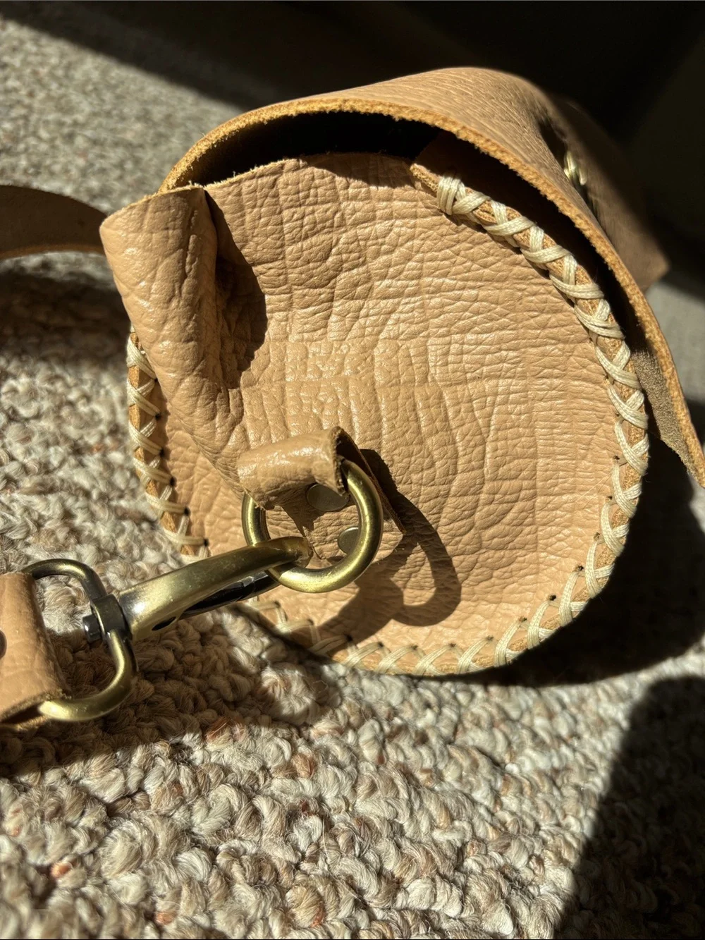 Individual Art Leather baguette bag in 100% handcrafted leather with wallet